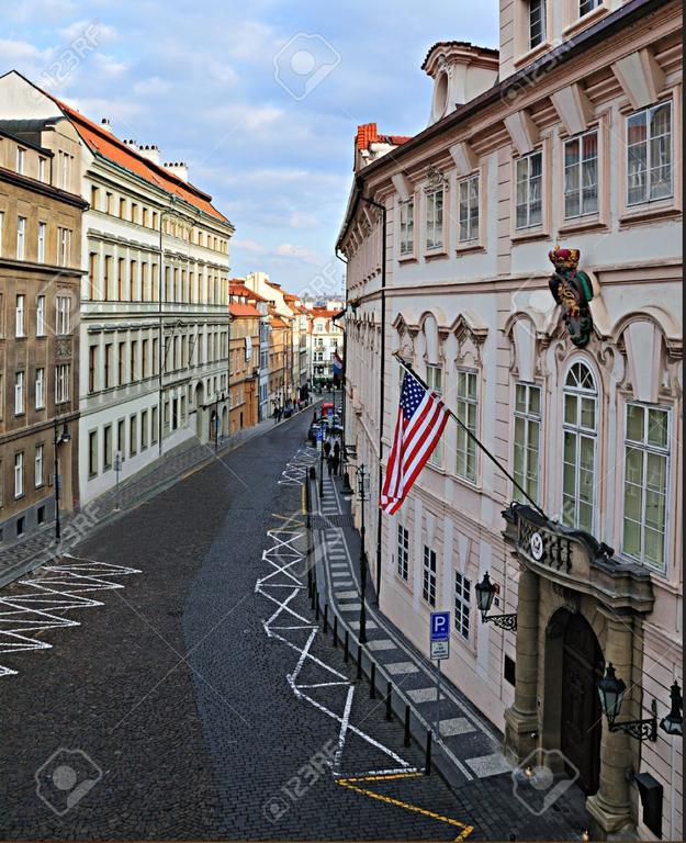 St. Nicolas 5 Star Luxury Home Praha Exteriér fotografie